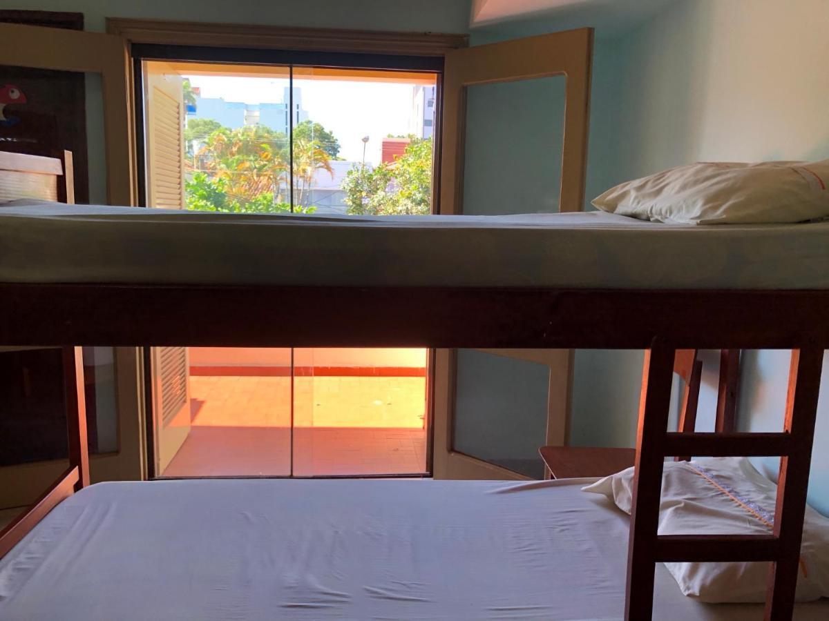 La Casa De Pedro Hostel Encarnacion Ngoại thất bức ảnh